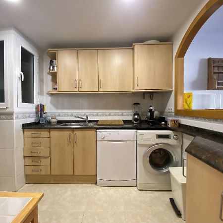 R123 Apartamento en la planta baja con piscina cerca de la playa Calafell Exterior foto